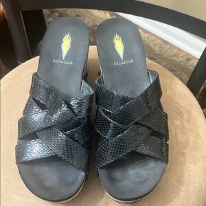 Volatile Black Crisscross Textured Leather Slide Mules Size 8
